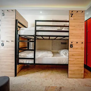 Hostal Manu Startup House, Estambul