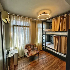 Nomad Karakoey Istambul